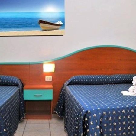 Isola Di Pasqua Apartamento Caorle Exterior foto